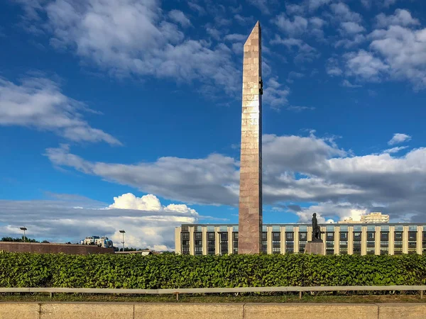 Μνημείο Για Την Ηρωική Τους Υπερασπιστές Του Λένινγκραντ Αγία Πετρούπολη — Φωτογραφία Αρχείου