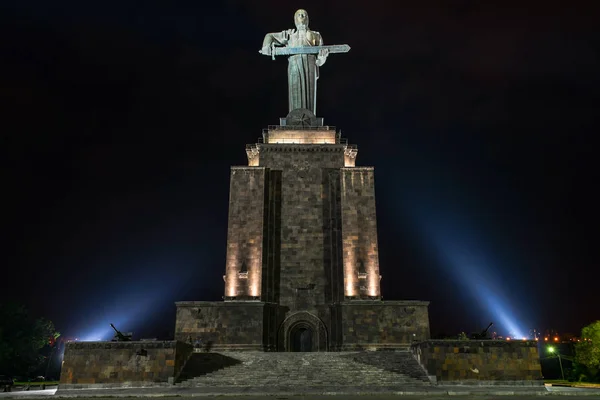 Mutter armenien - yerevan, armenien — Stockfoto