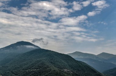 Zhinvali Reservoir Gölü-Gürcistan