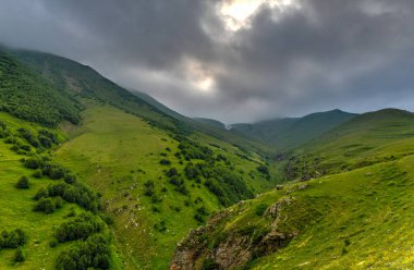 Panoramik peyzaj-Kazbegi, Gürcistan