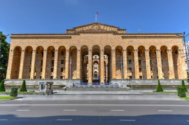 Eski Parlamento-Tiflis, Gürcistan