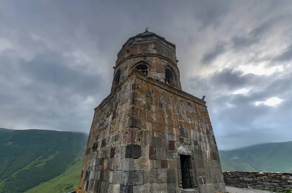 Gereja George Trinity - Kazbegi, Georgia — Stok Foto