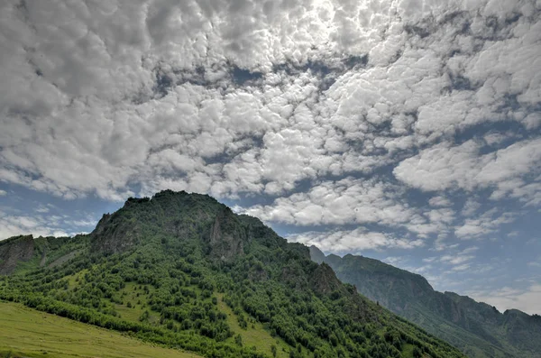 Campo georgiano-Goristsikhe, Georgia — Foto de Stock