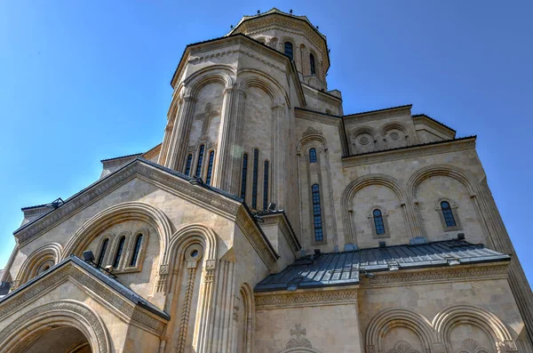 Heliga trefaldighetskyrkan - Tbilisi, Georgien — Stockfoto