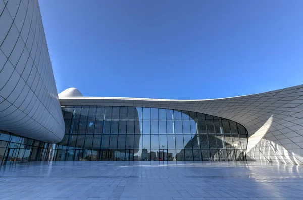 Heydar Aliyev Center-Baku, Azerbajdzjan — Stockfoto