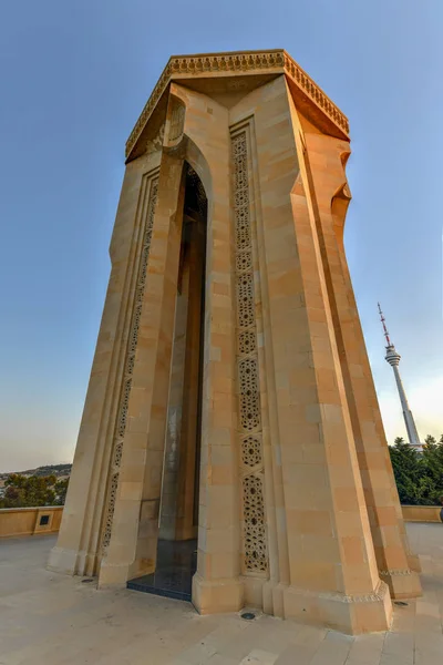 Памятник Шахидлару - Баку, Азербайджан — стоковое фото
