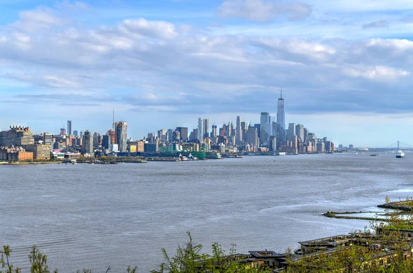 Manhattan skyline aus neuem Trikot — Stockfoto