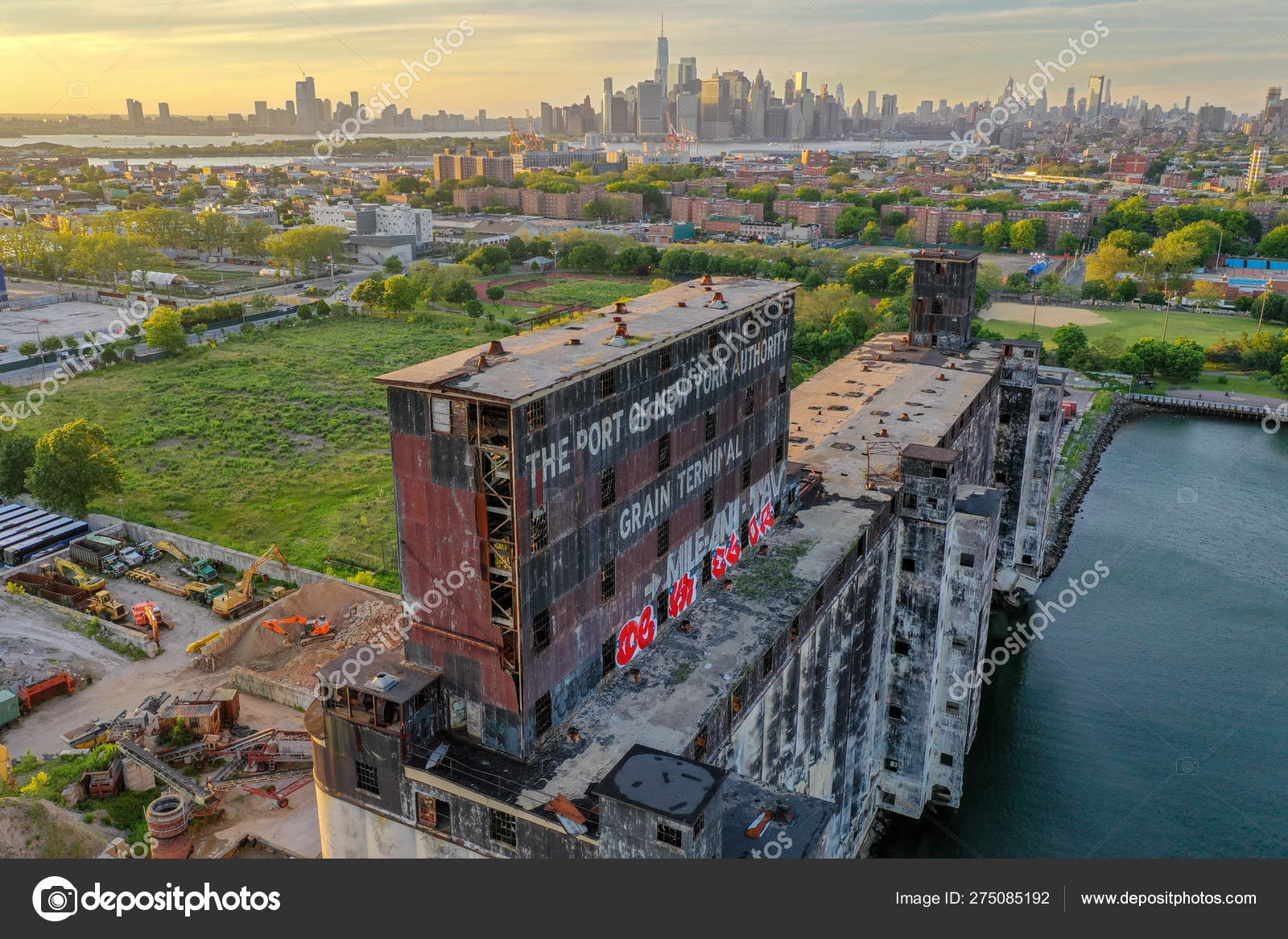 Red Hook Grain Terminal Brooklyn, New York Stock Photo by ©demerzel21