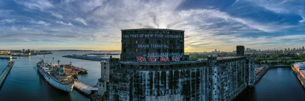 Red Hook Grain Terminal - Brooklyn, New York — Stock Photo, Image