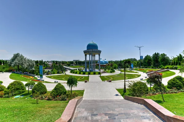 Мемориал жертвам репрессий - Ташкент, Узбекистан — стоковое фото