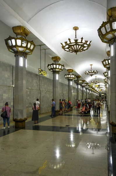 Yunus Rajabiy Metro - Tashkent, Uzbekistan — Zdjęcie stockowe