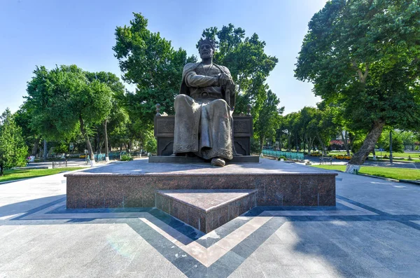Статуя Амира Тимура - Ташкент, Узбекистан — стоковое фото