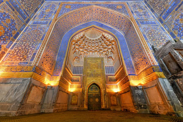 Tilya-Kori Madrasah - Semerkand, Özbekistan — Stok fotoğraf