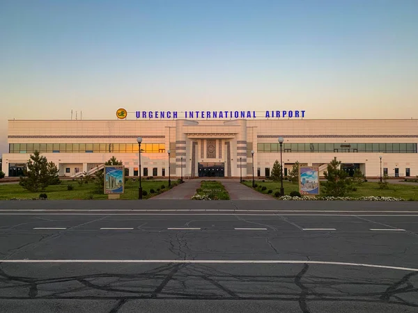 Aeroporto Internacional de Urgench — Fotografia de Stock