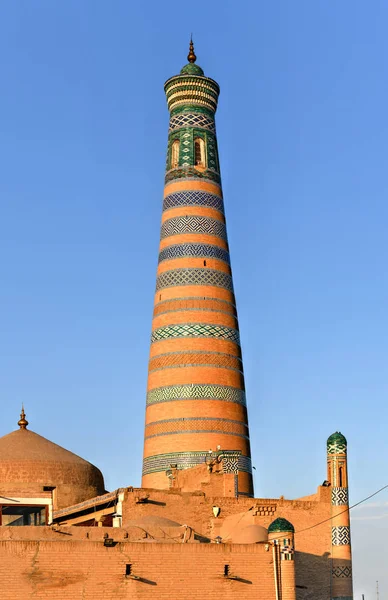 Islam Khoja Minaret - Khiva, Uzbequistão — Fotografia de Stock