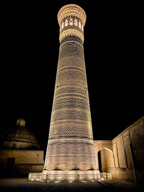 Kalon 'un büyük minaresi - Buhara, Özbekistan