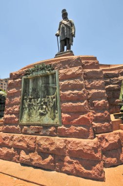 Pretoria, Güney Afrika - 18 Aralık 2011: Pretoria, Güney Afrika 'daki Kilise Meydanı' nda Paul Kruger heykeli.