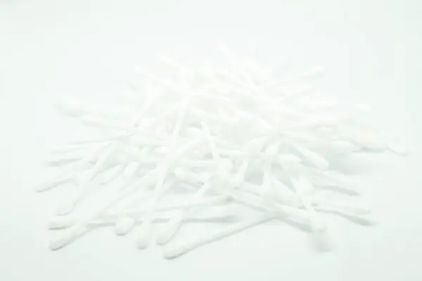 Cotton sticks buds heap isolated on white background — Stock Photo, Image