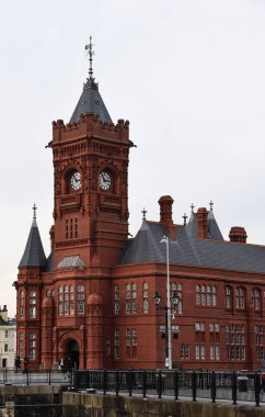 Roald Dahl Plass Cardiff bina kırmızı tuğla pierhead