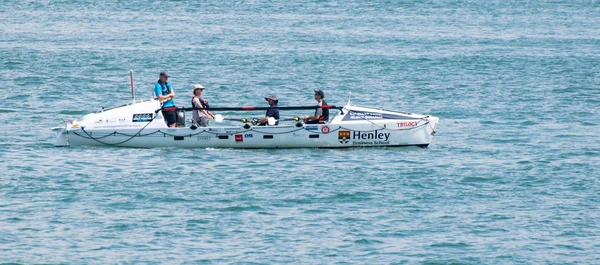 Calshot イギリス 2018 ソレントにヘンリー ビジネス学校行主催の三部作と呼ばれる手漕ぎボート — ストック写真