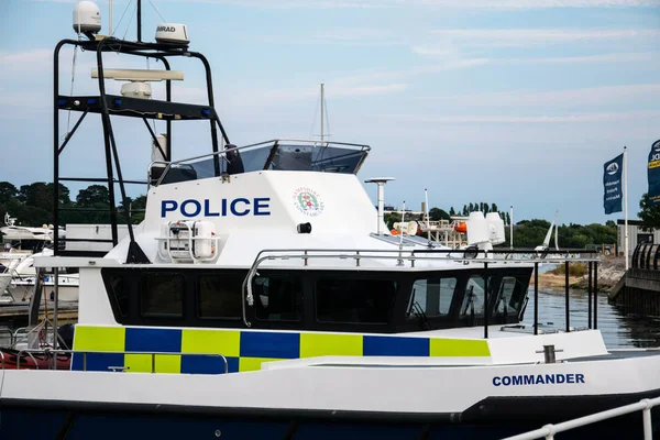 Hamble Rice Reino Unido Julio 2018 Comandante Del Barco Policía — Foto de Stock