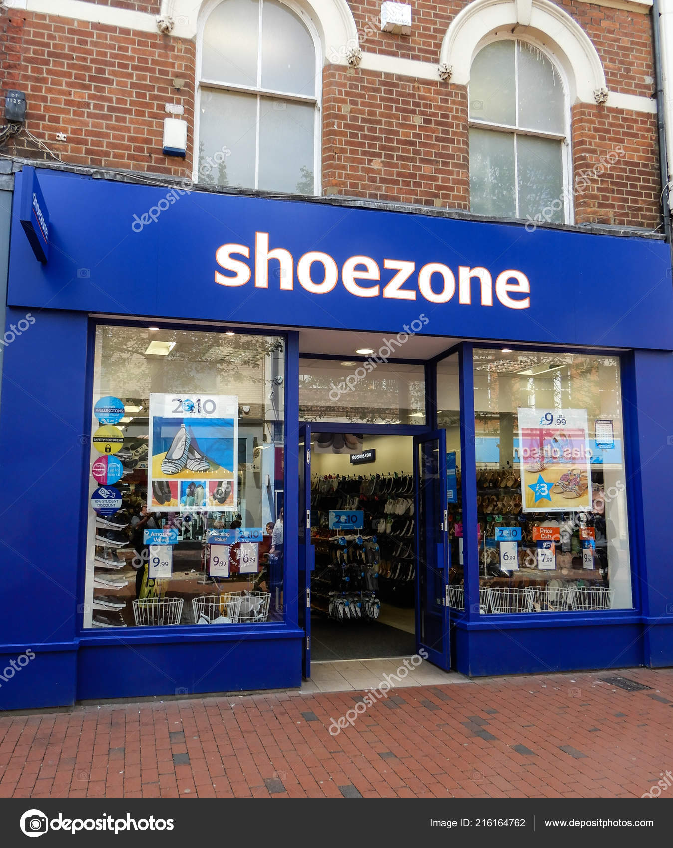 Frontage Shoe Zone Budget Shoe 