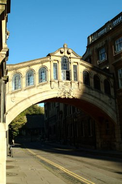 Hertford köprü, bir güneşli Oxford günde Sighs Köprüsü bilinen ofthen