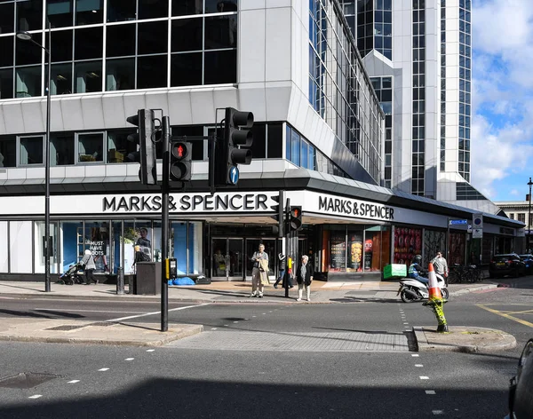 Marks and Spencers frontage — Stock Photo, Image