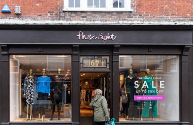 Faz sekiz Cephe Süsleme