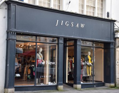 Yapboz salonu Cephe Süsleme