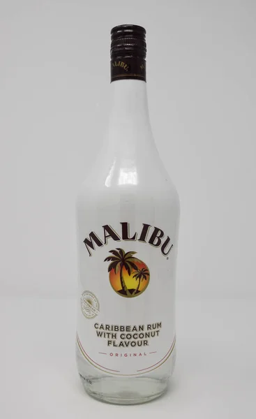 Пляшка Малібу — стокове фото