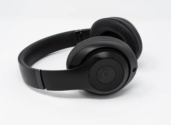 Beats Studio3 Headphones — Stock Photo, Image