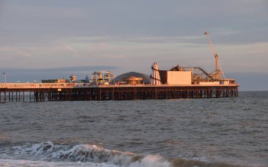Brighton pier günbatımı
