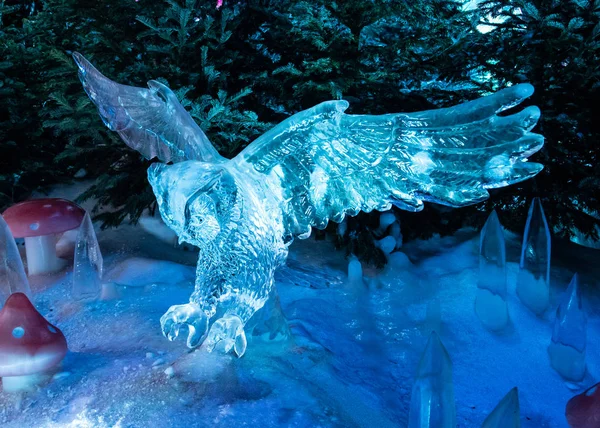 Owl Ice Sculpture — Stock Photo, Image