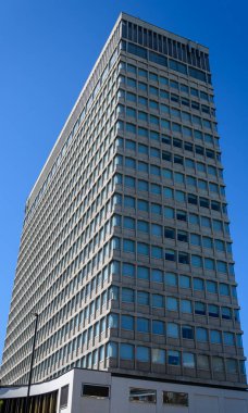 Londra, Birleşik Krallık - 30 Temmuz 2020: Lancaster Terrance 'de 1970' lerin ofis binası