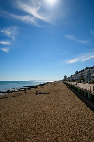 Hastings Regno Unito Luglio 2020 Spiaggia Hastings Una Giornata Sole — Foto Stock