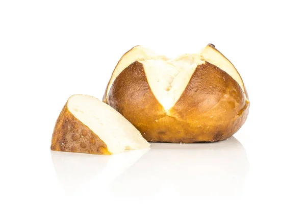 Een Beierse Brood Broodje Een Plakje Geïsoleerd Een Witte Achtergrond — Stockfoto