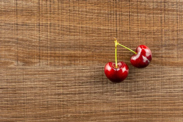 Grupo Dos Llanura Entera Cereza Roja Brillante Dulce Woo Marrón —  Fotos de Stock