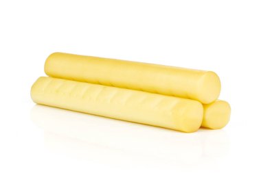 Üç grup bütün beyaz arka plan üzerinde izole slovak dize peynir stick yığın füme