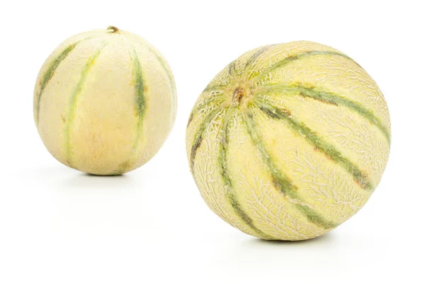 Grupo Dois Melão Fresco Inteiro Cantaloupe Variedade Frente Foco Isolado — Fotografia de Stock