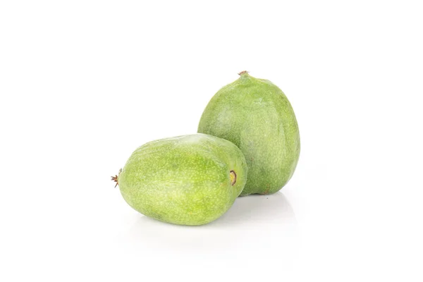 Groep Van Twee Hele Verse Groene Mini Baby Kiwi Fruit — Stockfoto
