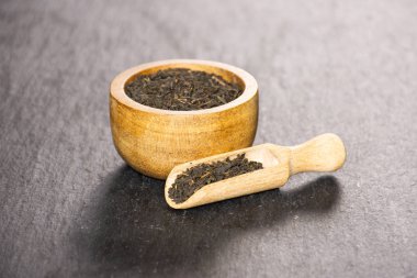 Siyah çay earl gri taş üzerine gri