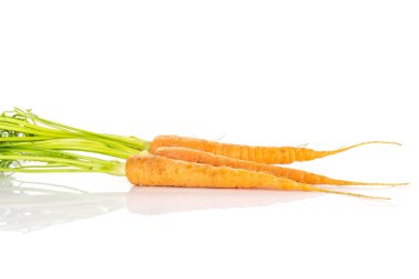 Taze portakal havuç beyaz izole