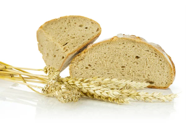 Çavdar buğday ekmeği beyaz izole