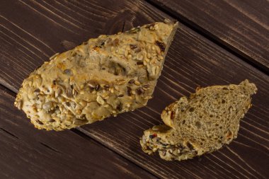 Kahverengi ahşap taze tahıl baget