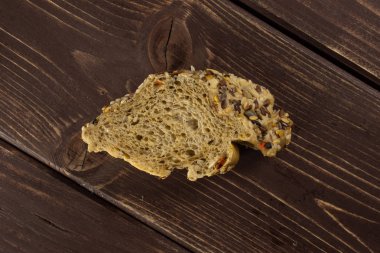 Kahverengi ahşap taze tahıl baget