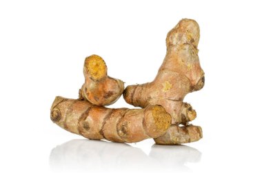 Parlak zerdeçal rizom beyaz izole