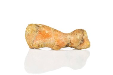 Parlak zerdeçal rizom beyaz izole