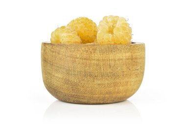 Taze hyalayan ahududu beyaz izole