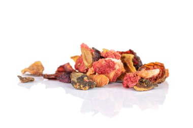 Lavander çilek çayı beyaz izole